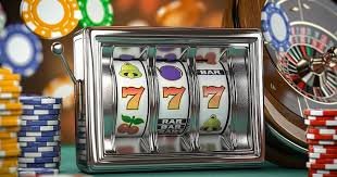 Filipino player accessing gbet login live casino on a smartphone